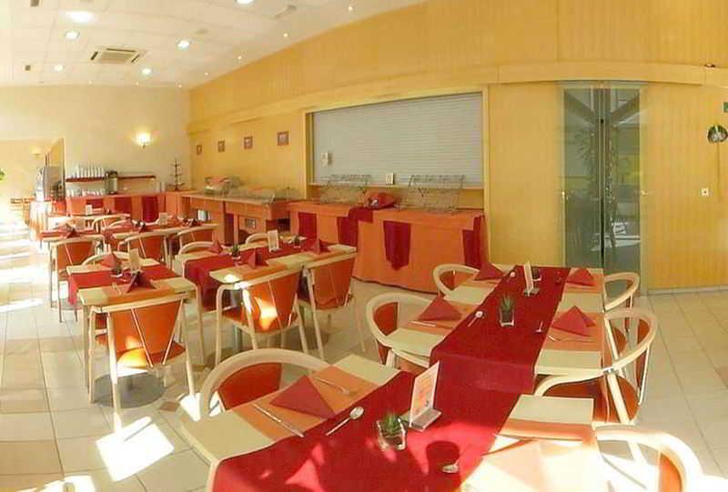 B&B Hotel Maribor Uni Hostel Bagian luar foto